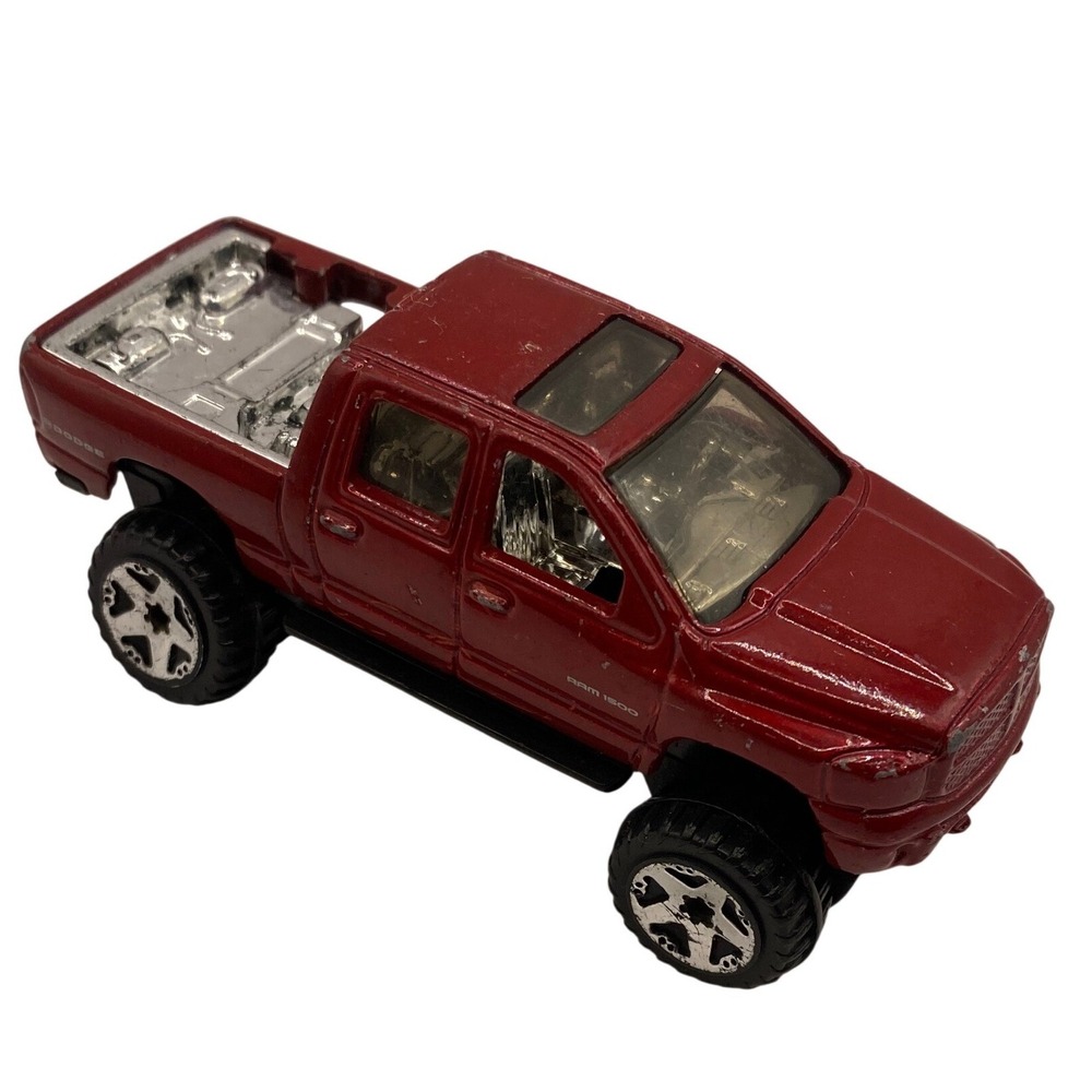 Hot Wheels 2006 Dodge Ram 1500 Lifted 4x4 Pickup Truck Metallic Red 1:64 Scale